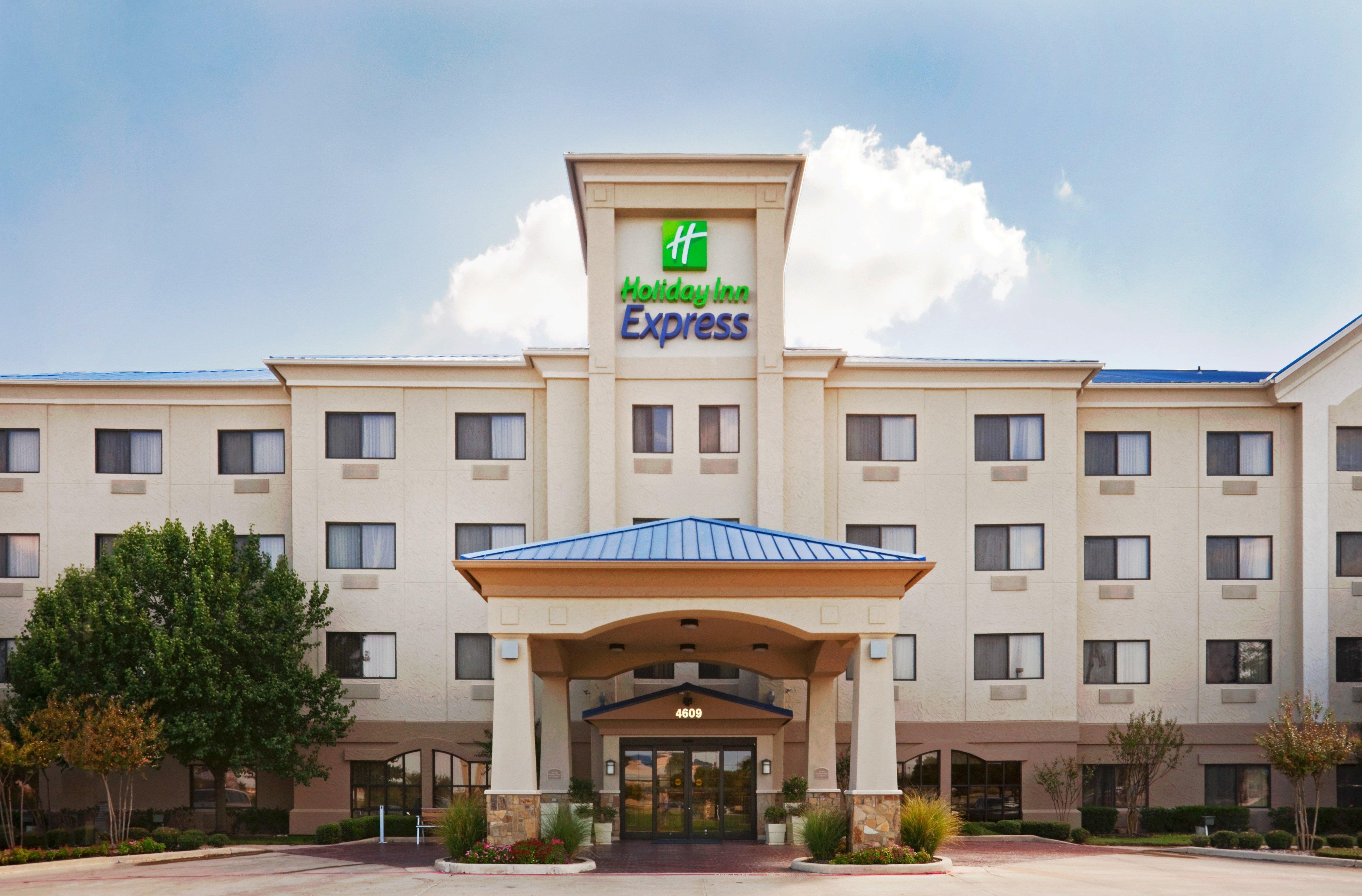 Holiday Inn Express Hotel And Suites Fort Worth/I-20 Экстерьер фото